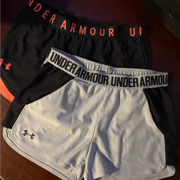 Under Armour Shorts - Picture 1 of 4